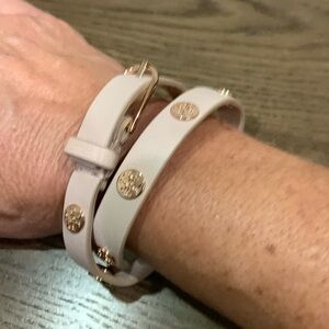 Tory Burch Leather Wrap bracelet